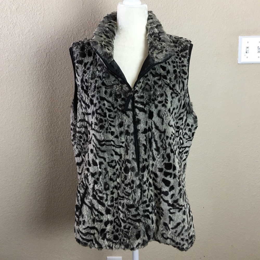 Coldwater Creek Faux Fur Leopard Print Zip Up Vest